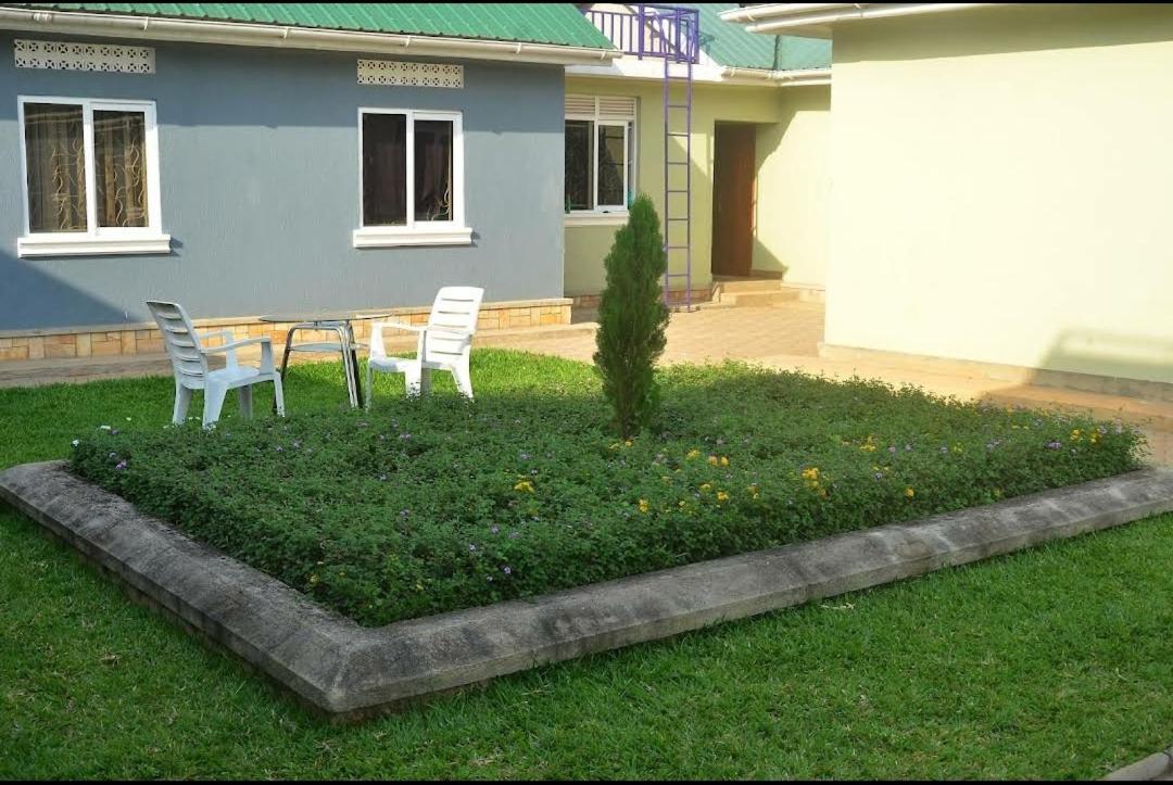 Migingo Suites عنتيبي المظهر الخارجي الصورة