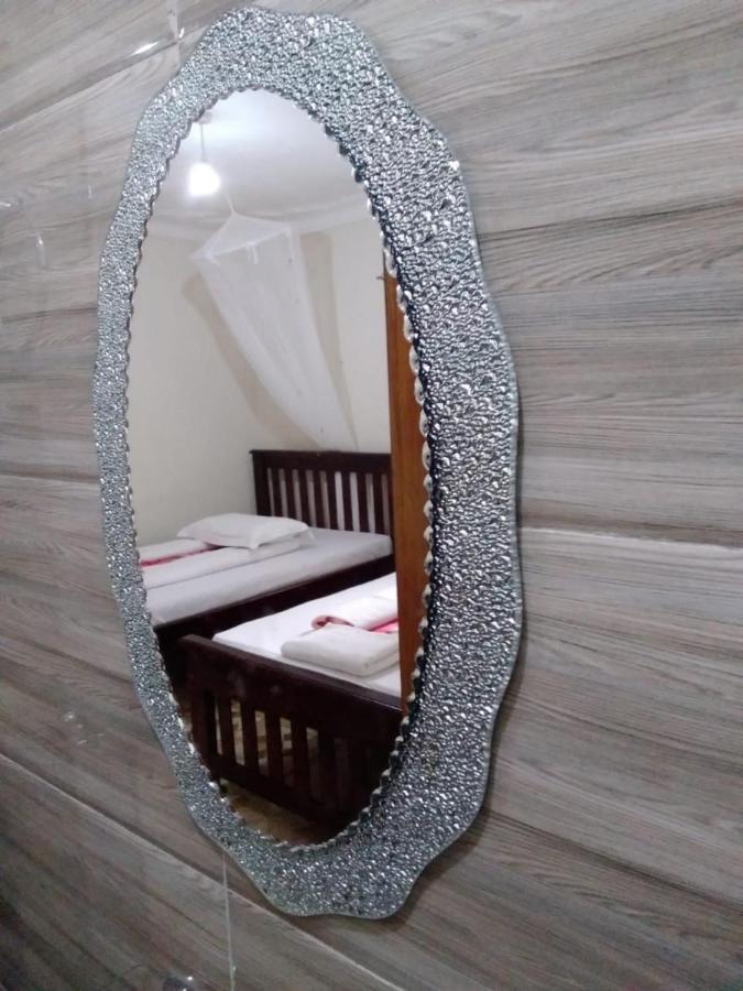 Migingo Suites عنتيبي المظهر الخارجي الصورة